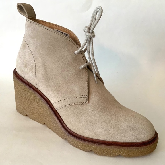Clarks Clarkford DBT Sand Suede Chukka Ankle Boots Beige Wedge heel Booties 9 - Picture 8 of 14